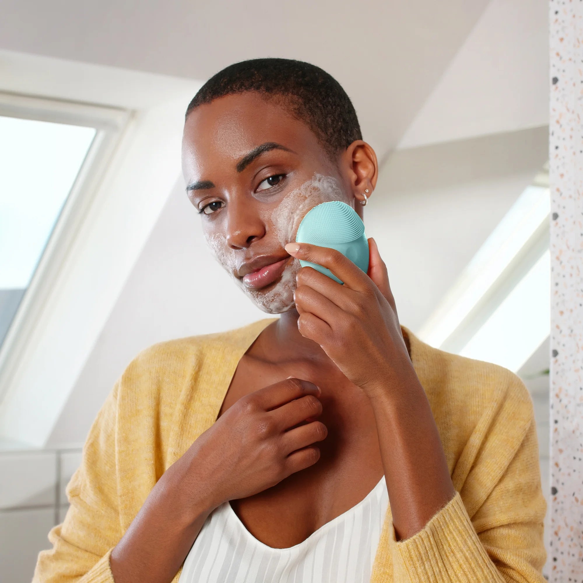LUNA Mini 3 Smart Facial Cleansing Massager for All Skin Types - Mint