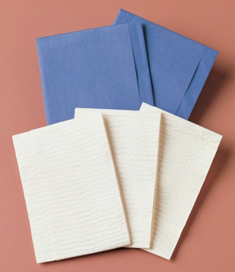 Cardinal Health™ Sterile Towel Drape, 15 x 26 Inch