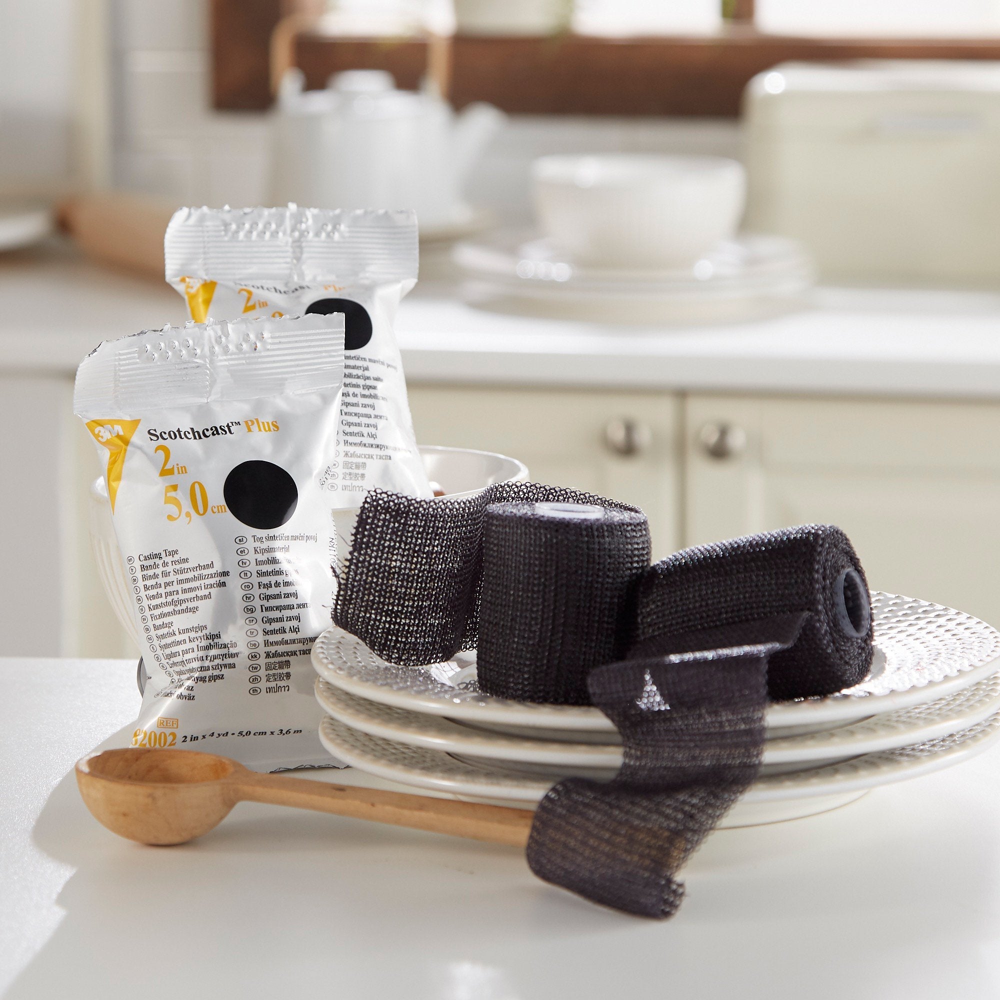 3M™ Scotchcast™ Plus Black Cast Tape, 2 Inch x 4 Yard (10 Units)