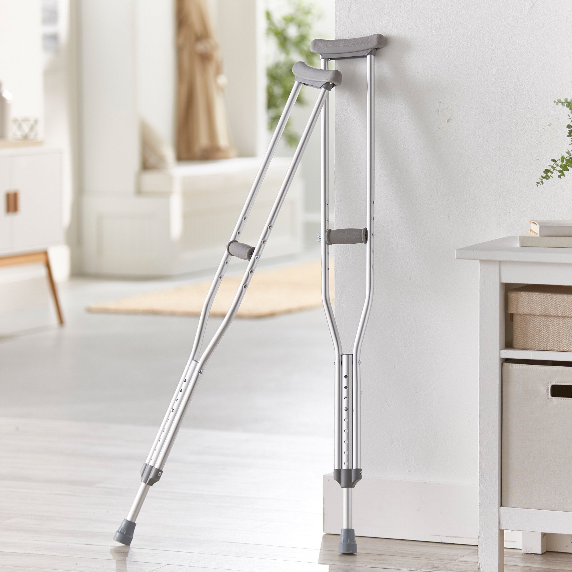 McKesson Adjustable Adult Underarm Crutches, Lightweight & Durable