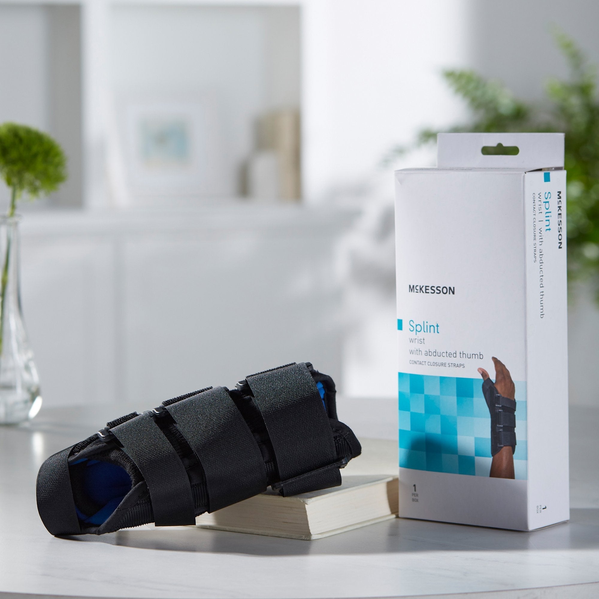 McKesson Left Wrist Splint with Abducted Thumb, Extra Small (1 Unit)