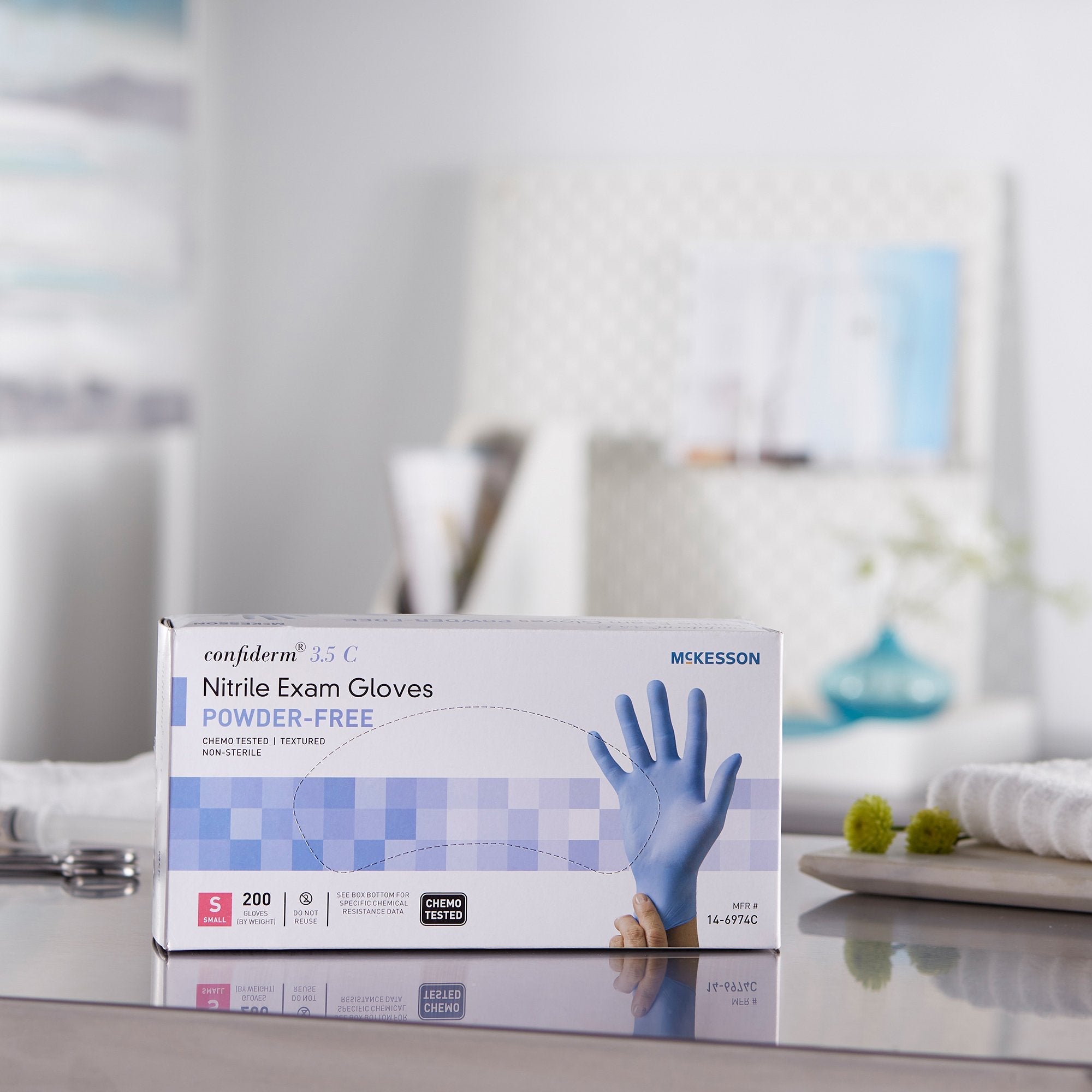 McKesson Confiderm 3.5C Nitrile Gloves, Small, Blue - 200 Pack
po