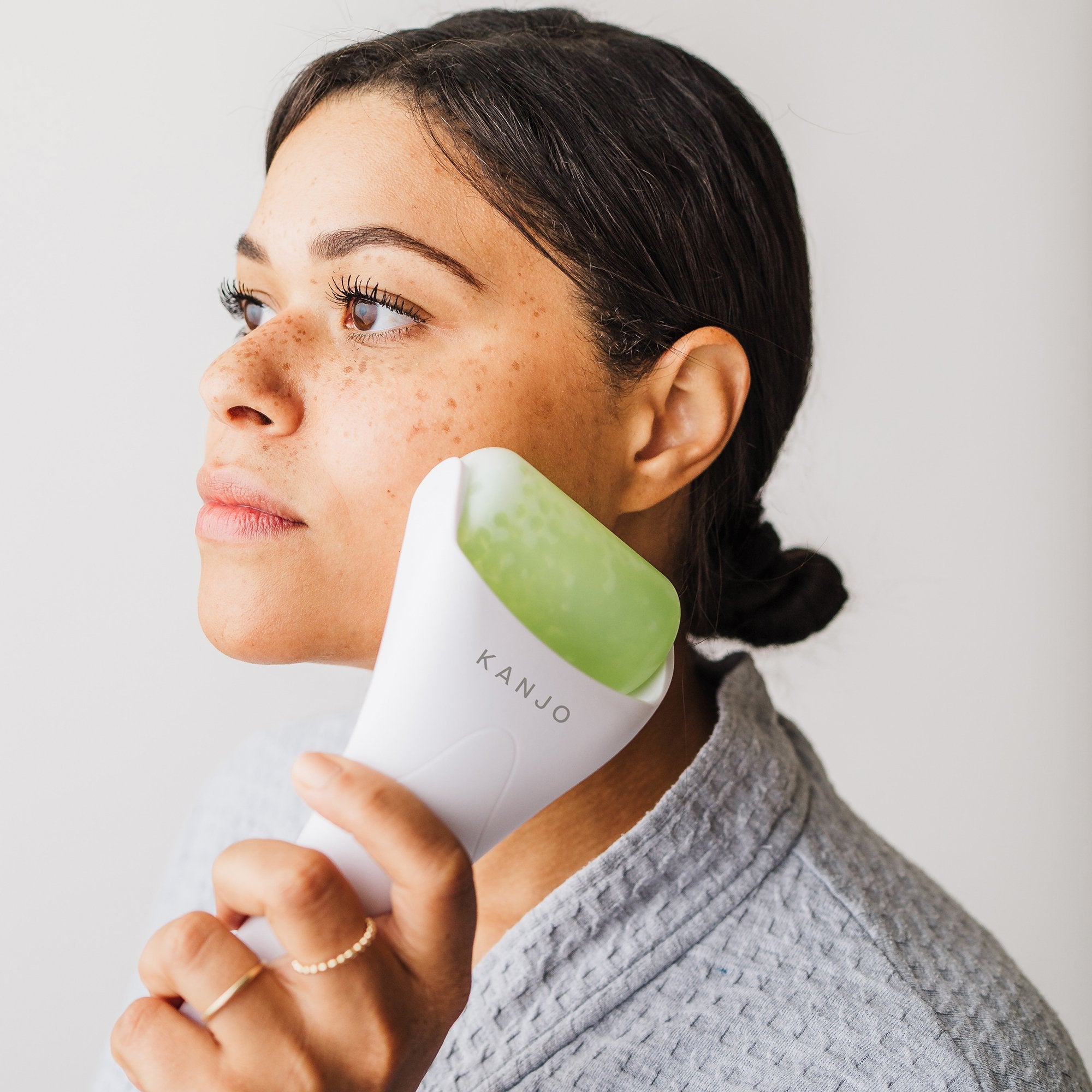 Kanjo Pain Relief Ice Roller (1 Unit)