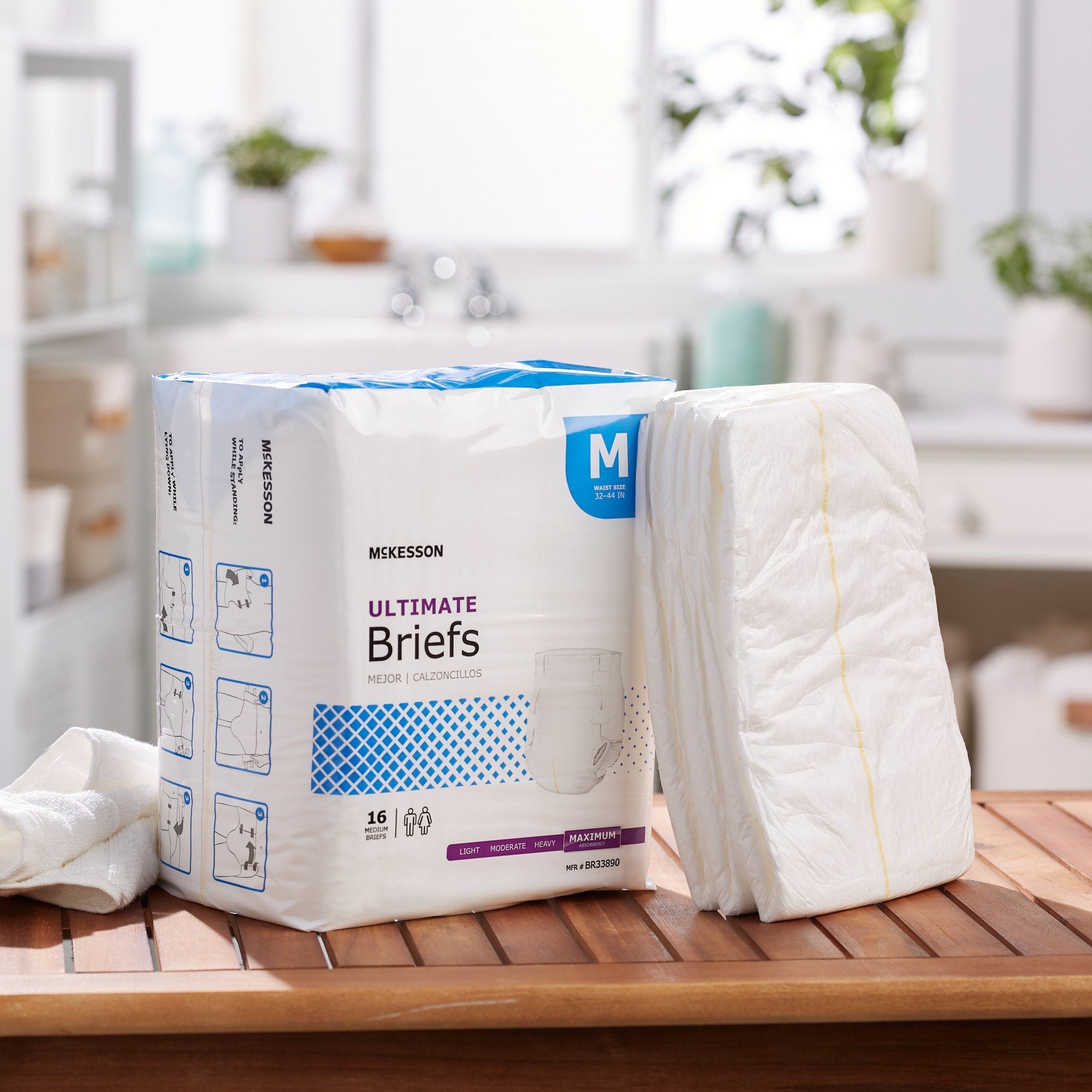 McKesson Ultimate Maximum Absorbency Incontinence Brief, Medium (16 Units)