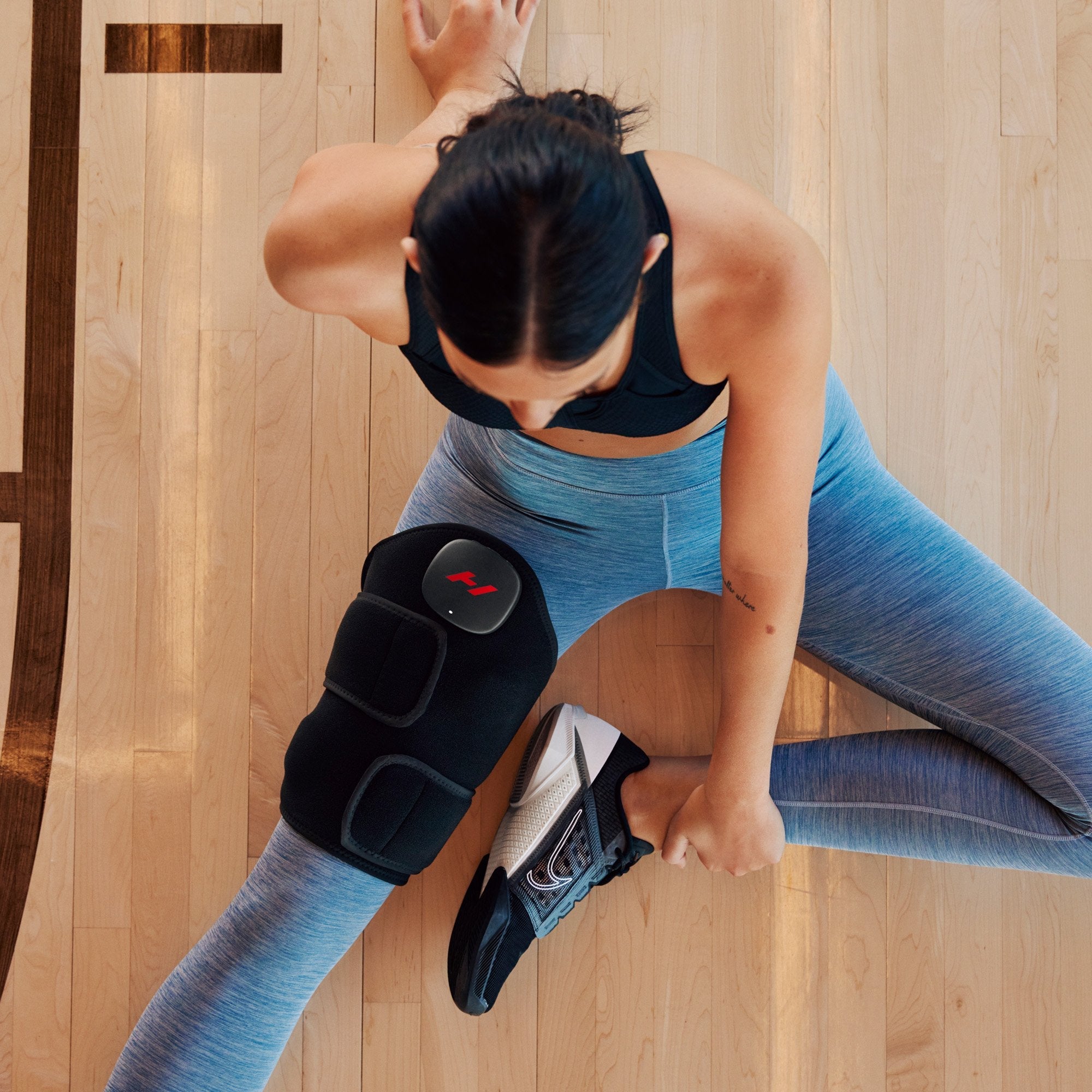 Hyperice Venom 2 Heat and Massage Therapy Wrap (1 Unit)