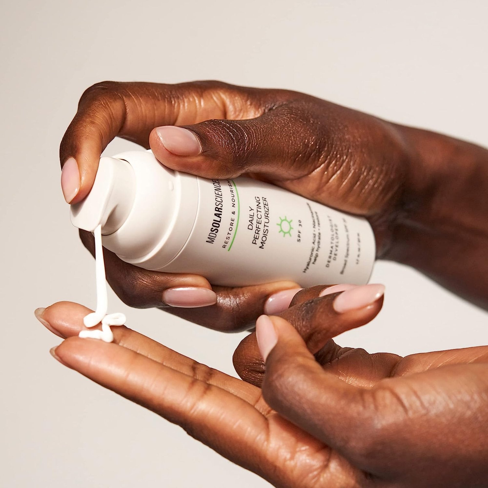 MDSolarSciences® Daily Perfecting Moisturizer SPF 30 (1 Unit)