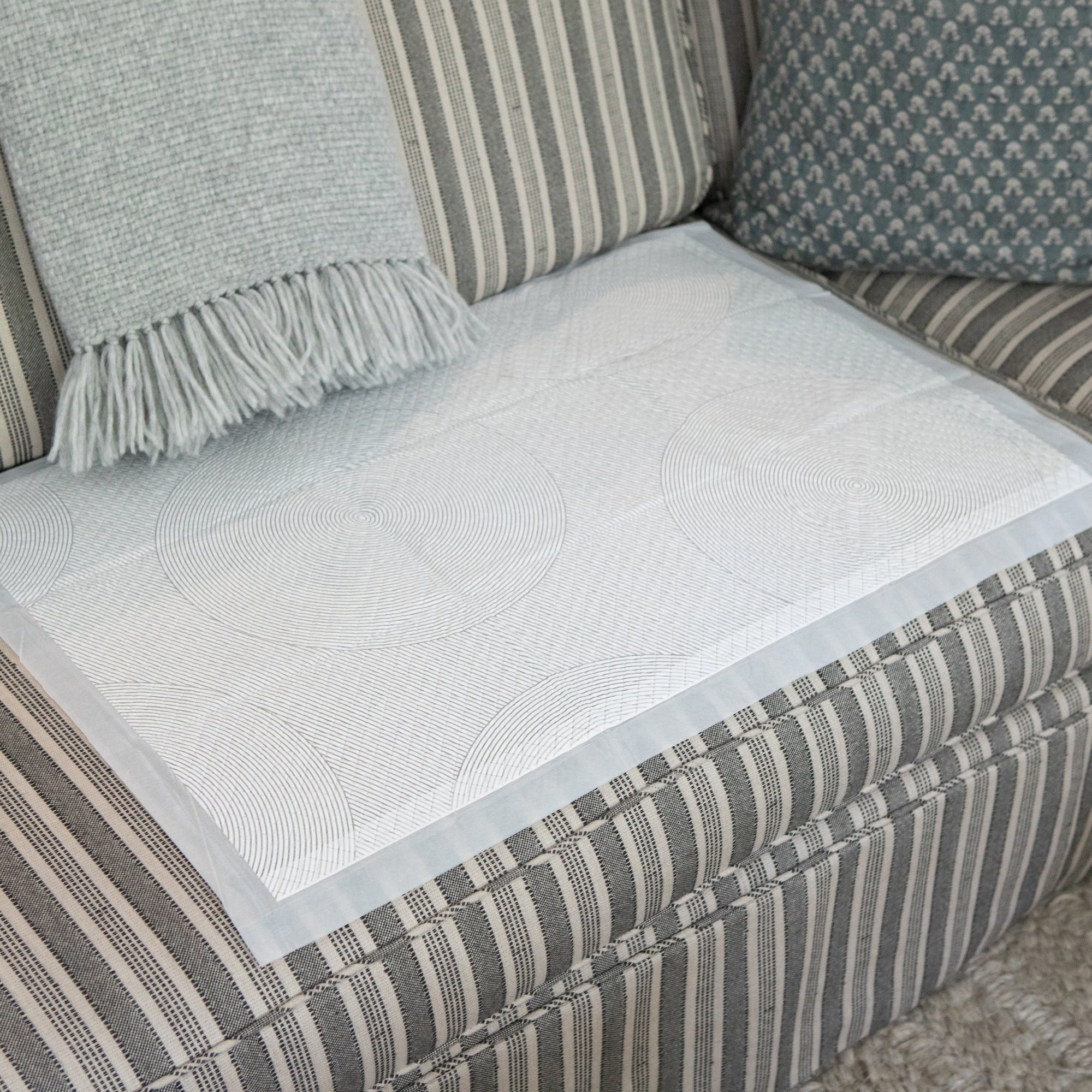 Disposable Underpad Flourish 24 X 36 Inch Fluff Light Absorbency - image 4