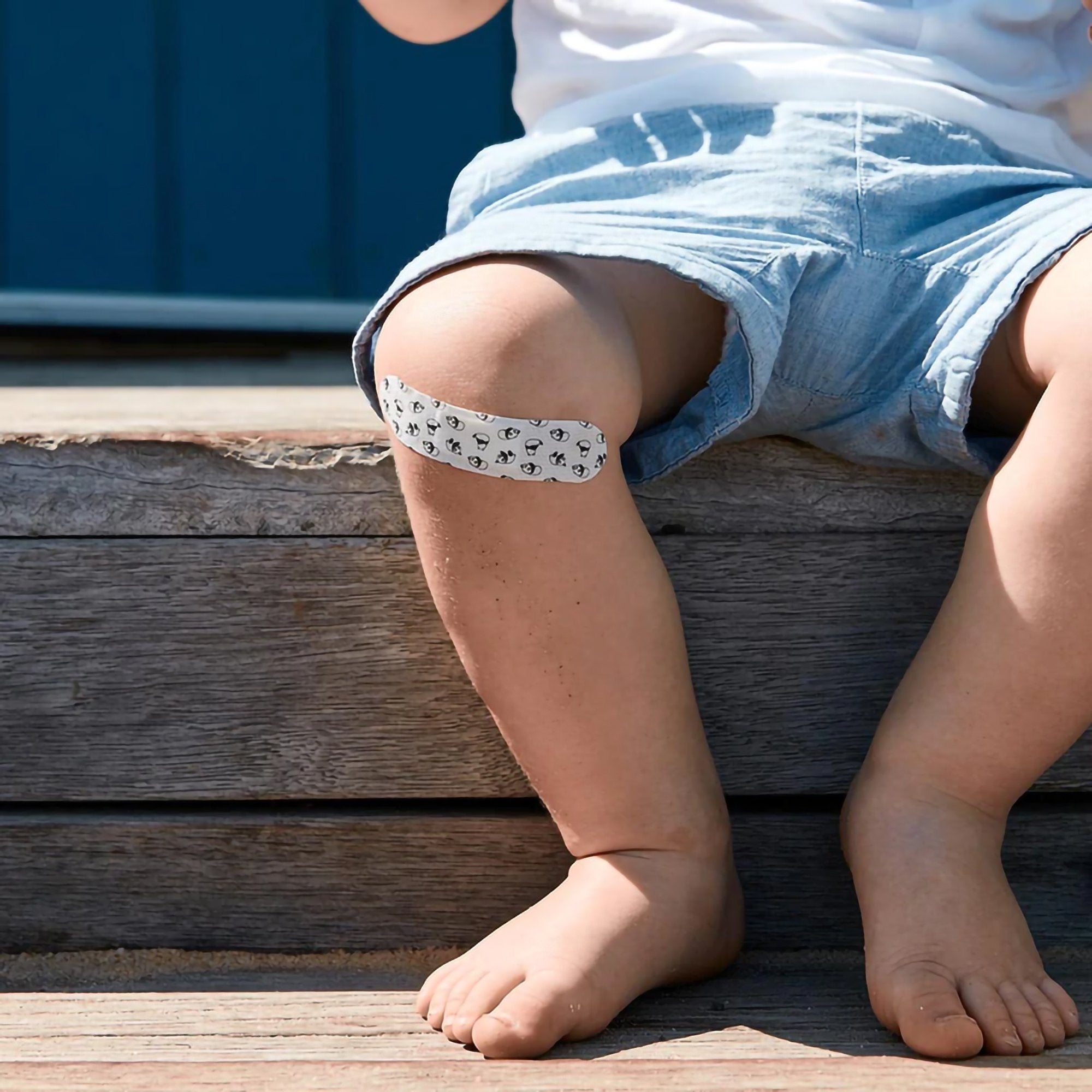 Adhesive Strip Patch™ Kids Bamboo / Coconut Oil Kid Design (Pandas) 3/4 X 3 Inch Sterile - image 5
