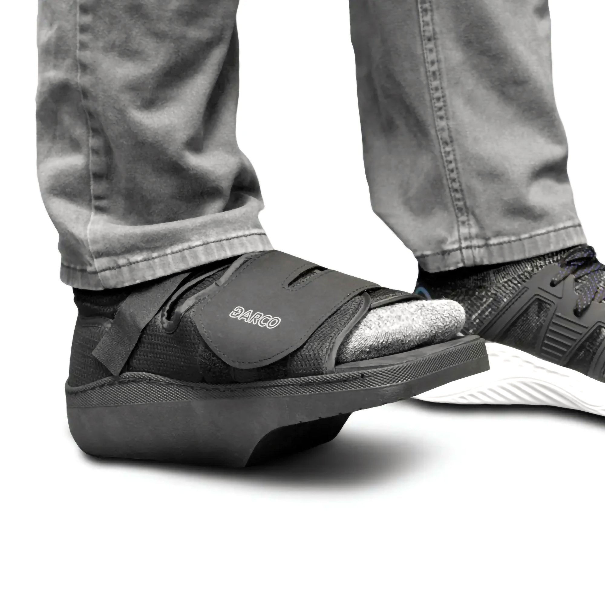 Post-Op Shoe Darco® OrthoWedge™ X-Large Male Black - image 4