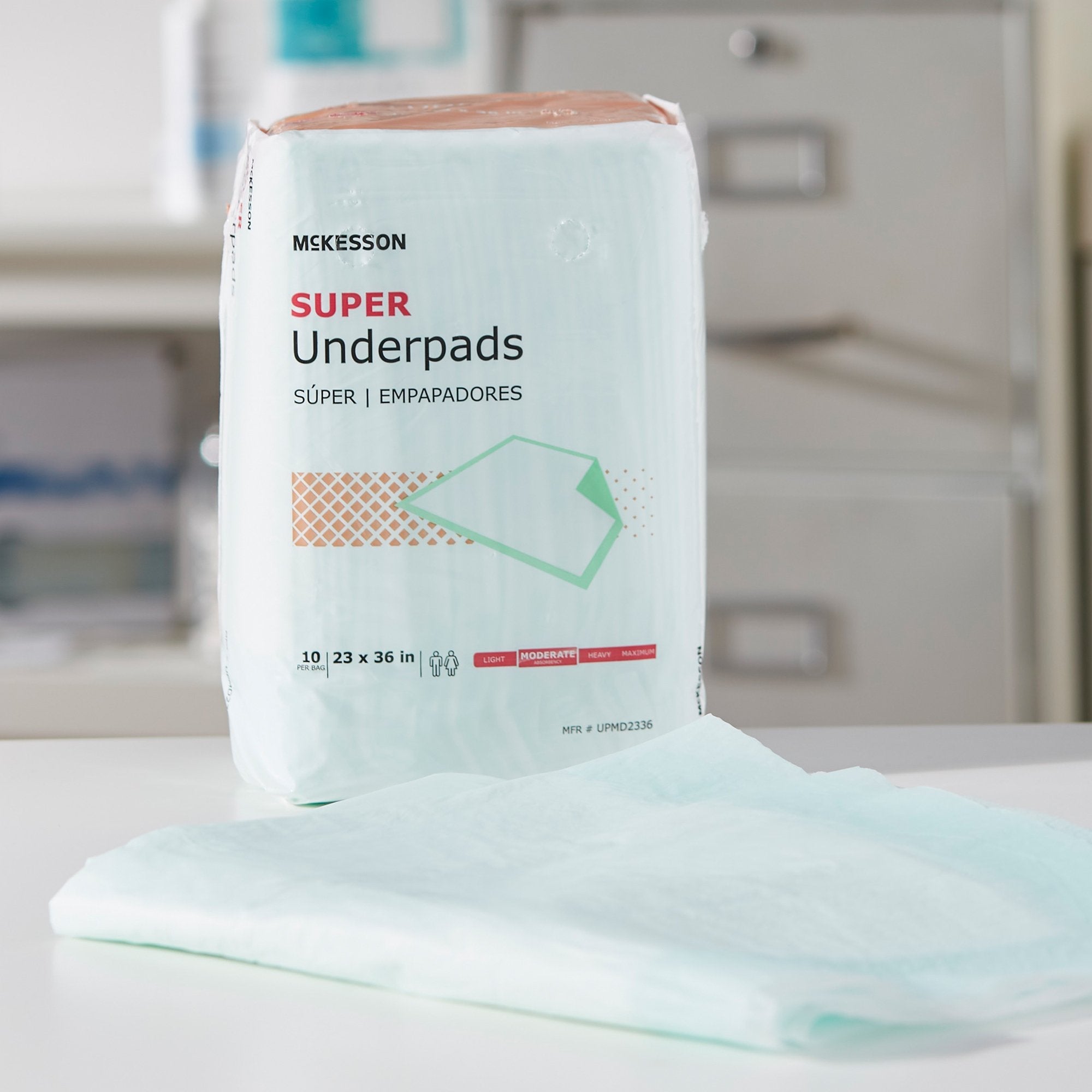 McKesson Super Absorbent Underpads 23x36, Moderate Absorbency - 10 Pack
