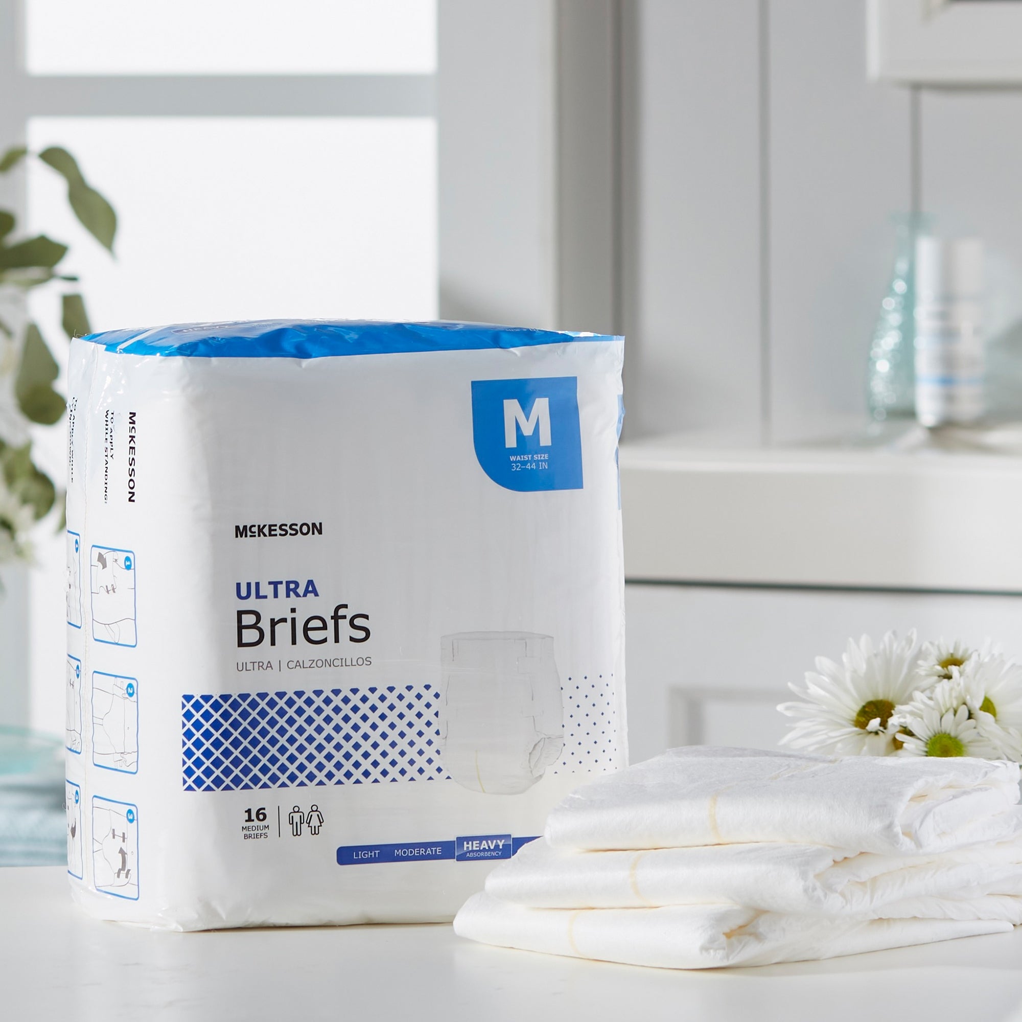 McKesson Ultra Medium Incontinence Briefs, Heavy Absorbency - 1 Unit