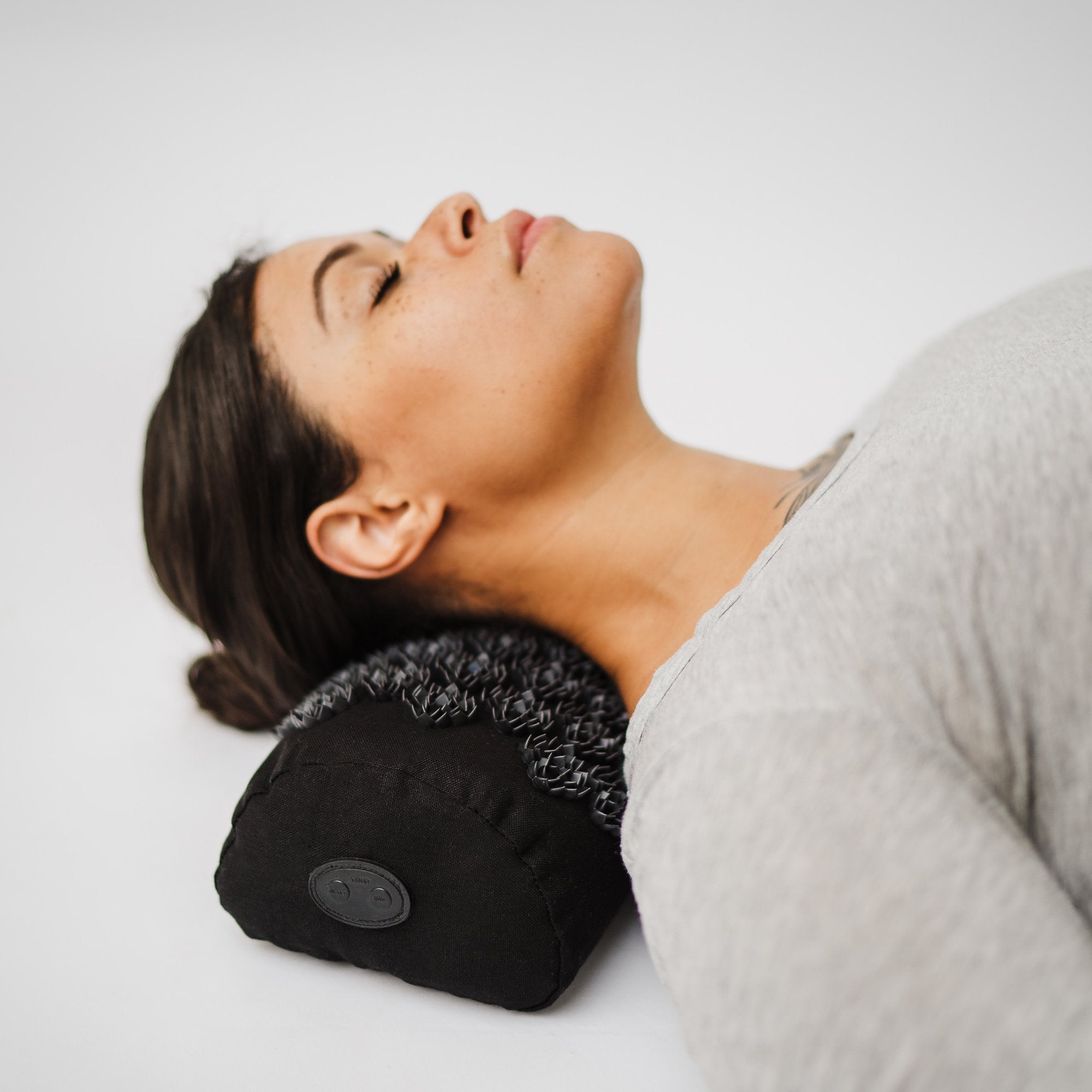 Acupressure Pillow Kanjo 4 X 6 X 14 Inch - image 4