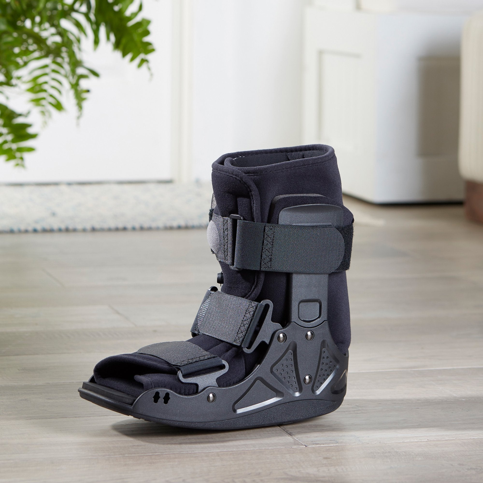 McKesson Low Top Pneumatic / Adjustable Air Support Walker Boot, Large (1 Unit)