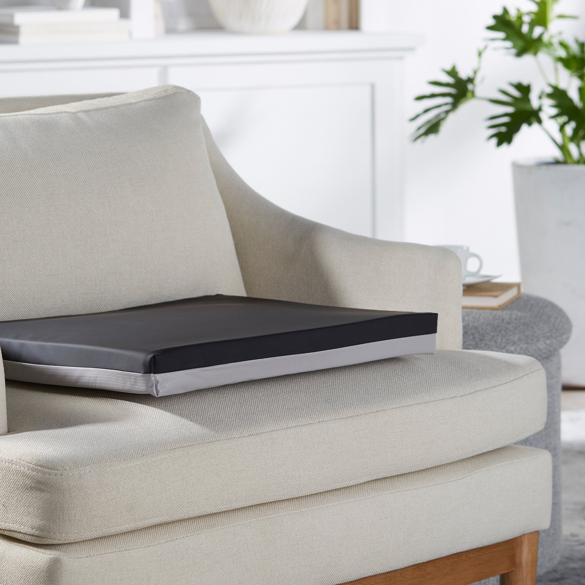 McKesson Gel Protekt Seat Cushion (4 Units)