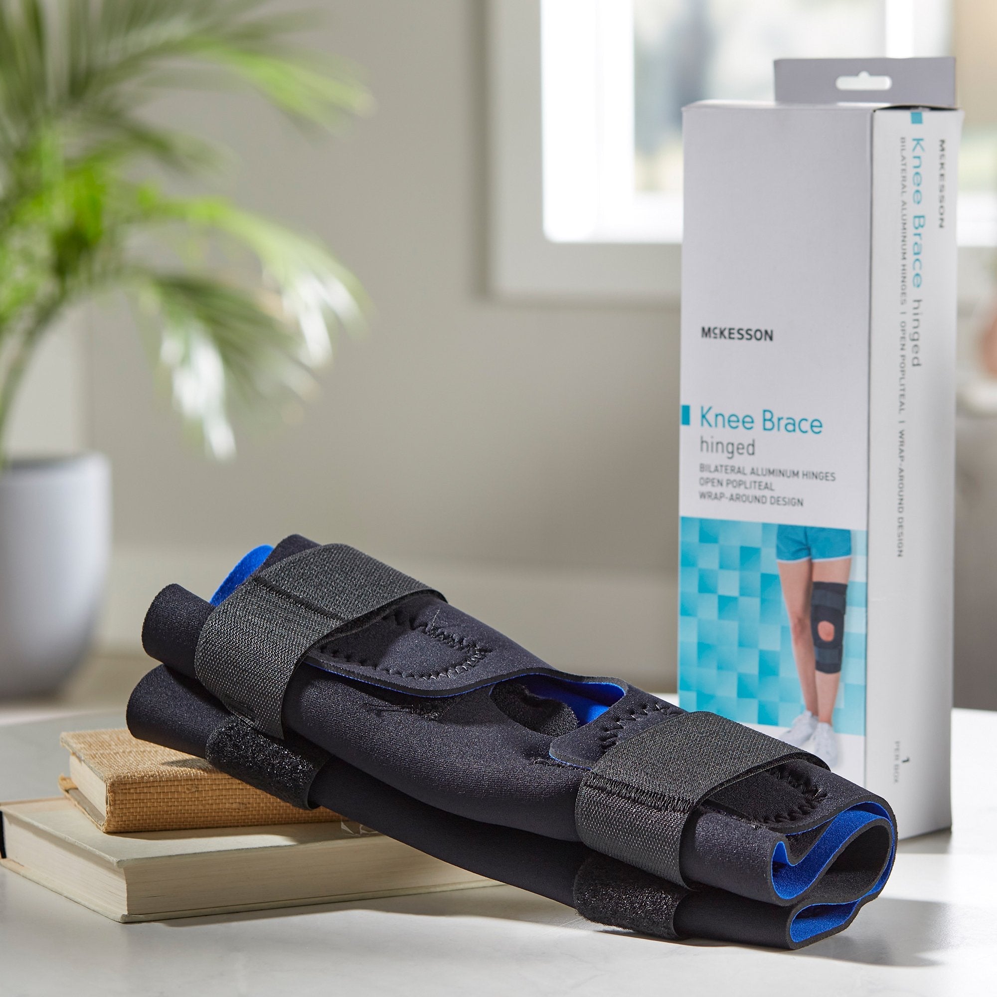 McKesson Hinged Knee Brace, 2X-Large (1 Unit)